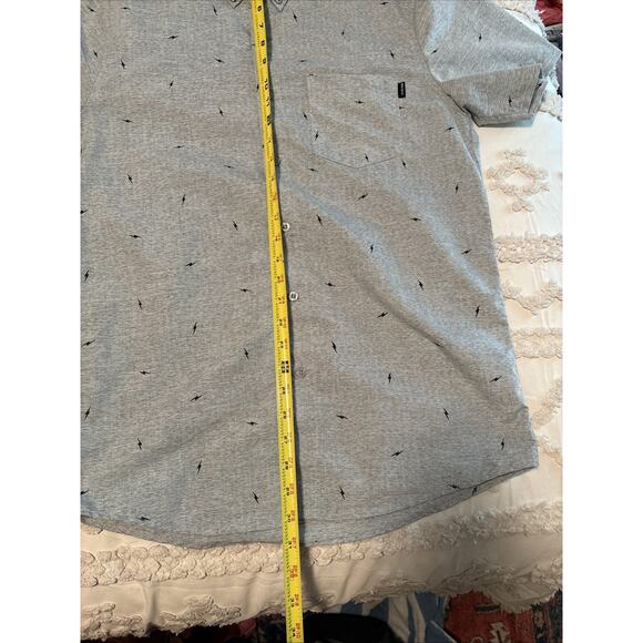 Molokai Surf Co Mens Gray Short Sleeve Button Up Shirt Size M lightning bolts - Picture 6 of 9